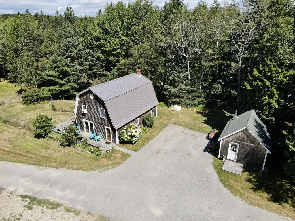 3 Ice House Road Stonington ME 04681
