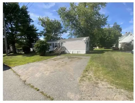 10 East Street Benton ME 04901