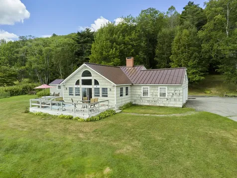 6 Rockland Street Rockport ME 04856