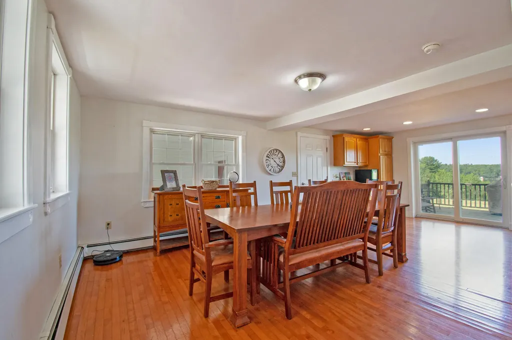627 Main Street Monmouth ME 04259