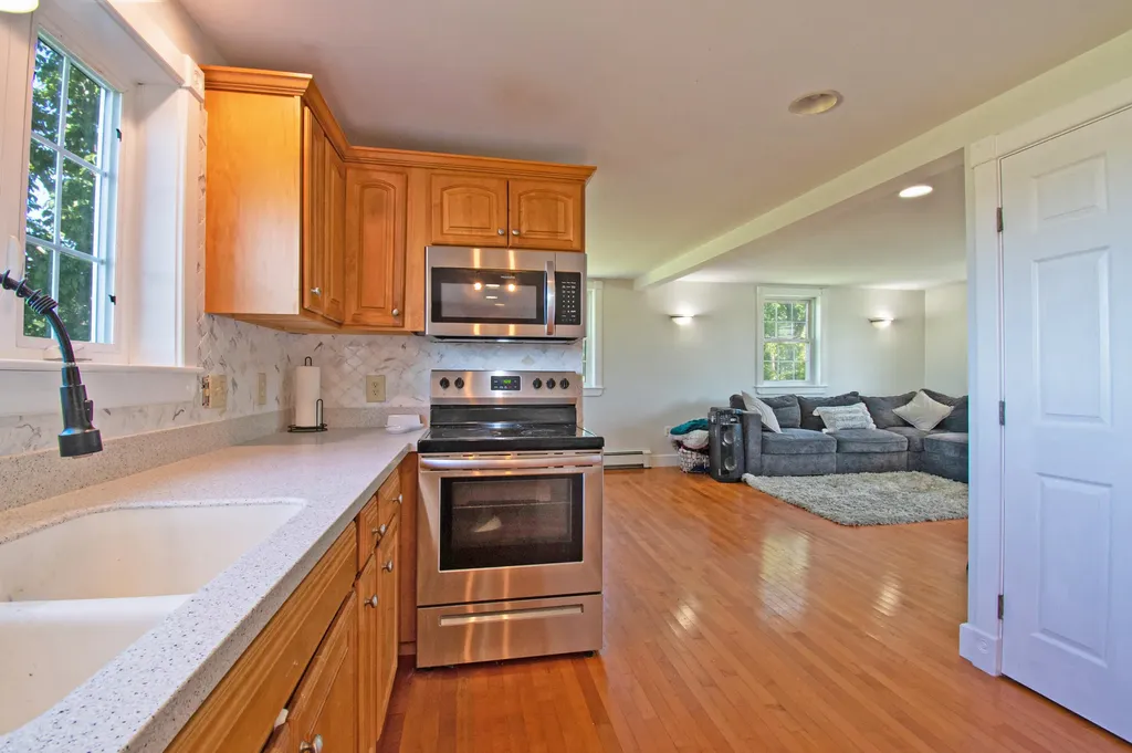 627 Main Street Monmouth ME 04259