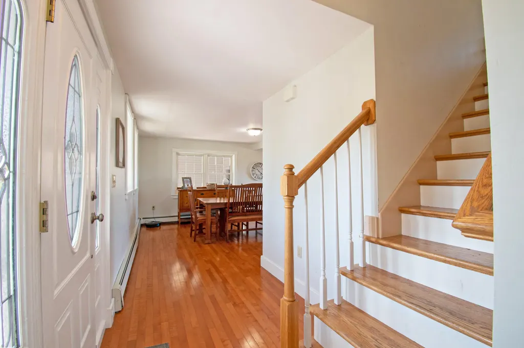 627 Main Street Monmouth ME 04259