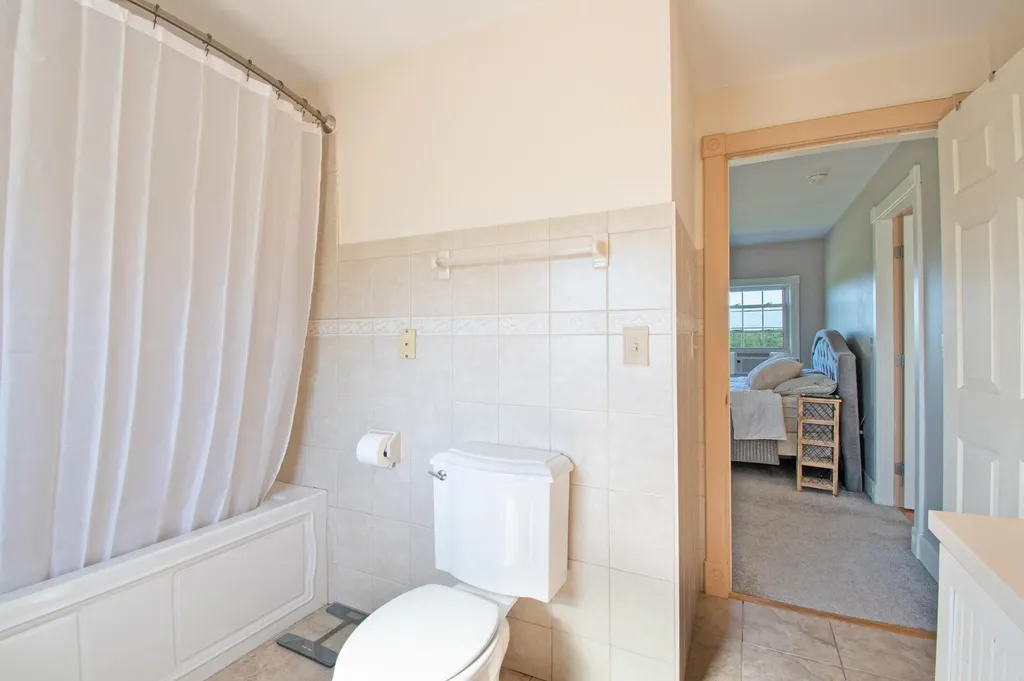 627 Main Street Monmouth ME 04259