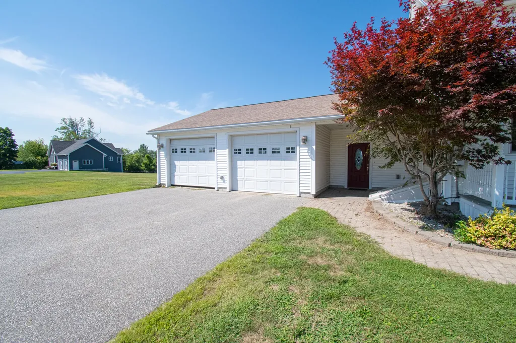 627 Main Street Monmouth ME 04259