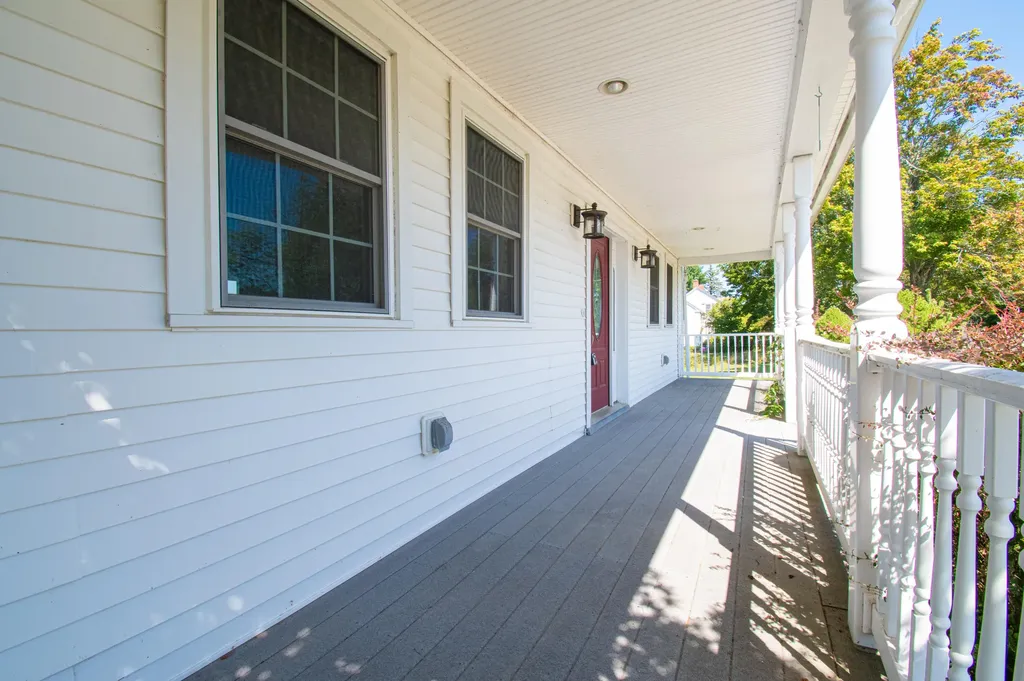 627 Main Street Monmouth ME 04259