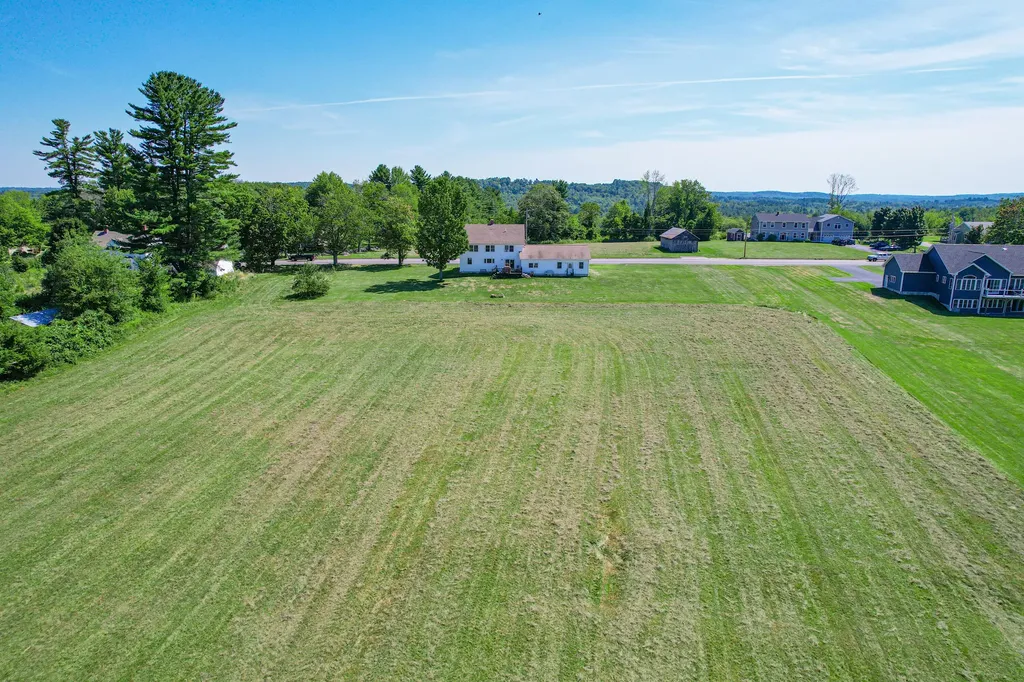 627 Main Street Monmouth ME 04259