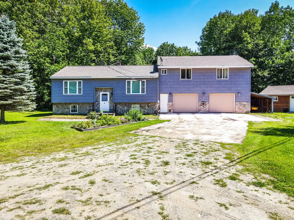 6 Chets Meadow Road West Gardiner ME 04345