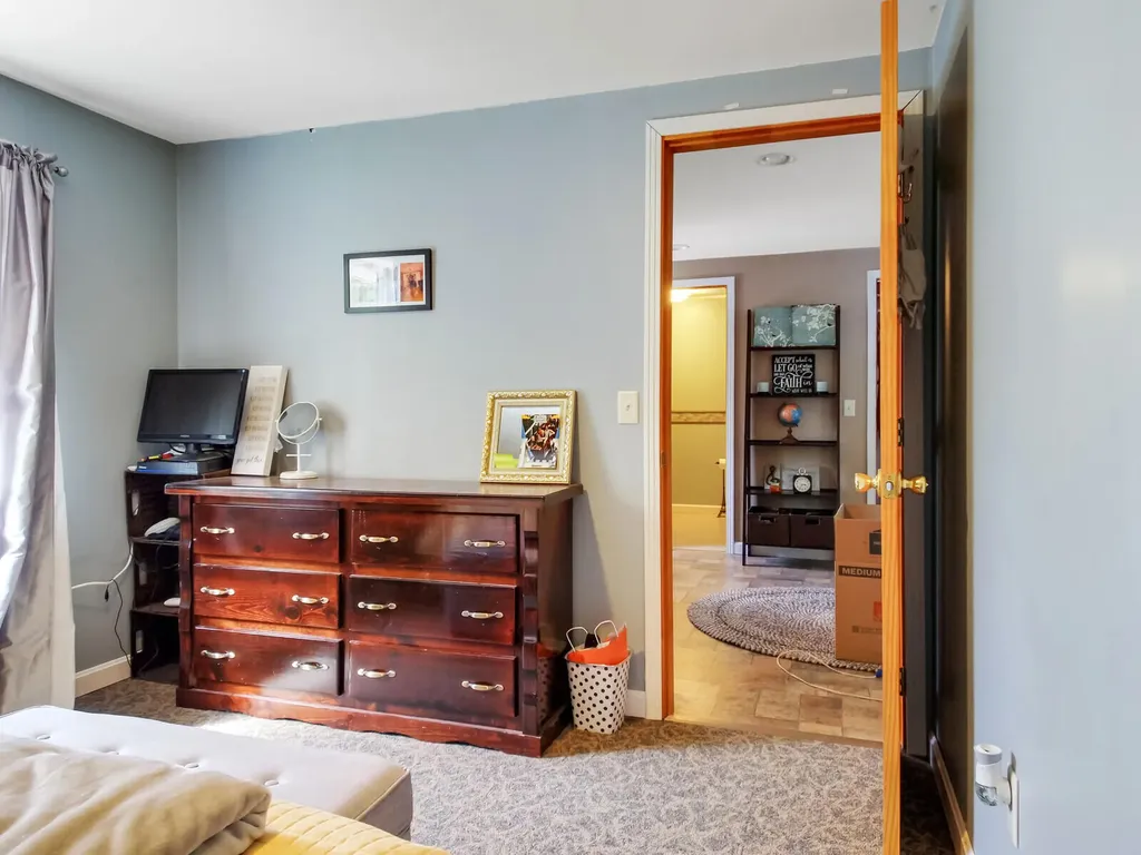 6 Chets Meadow Road West Gardiner ME 04345