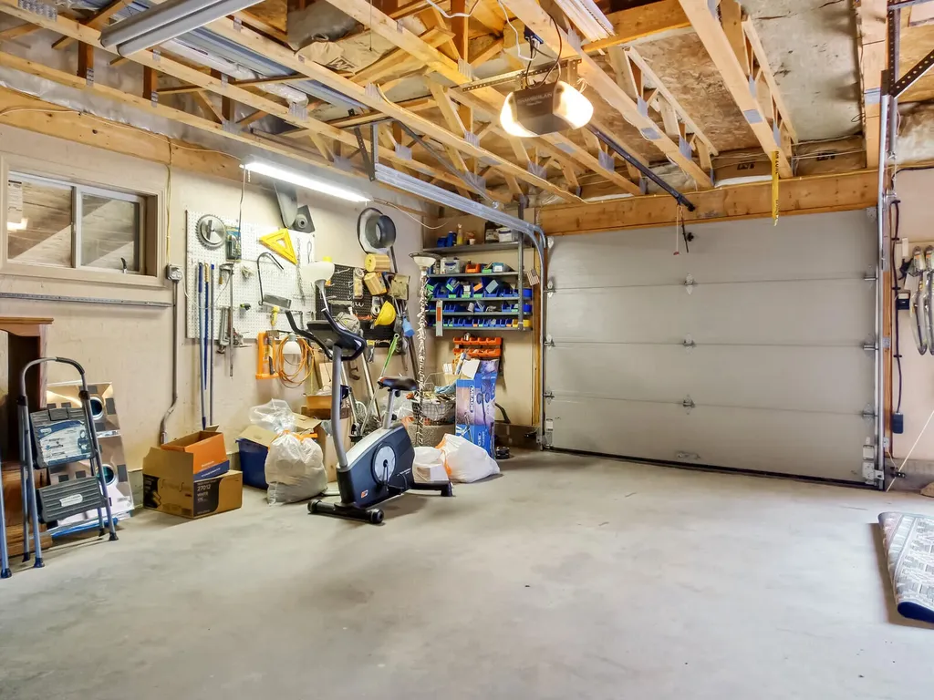 6 Chets Meadow Road West Gardiner ME 04345