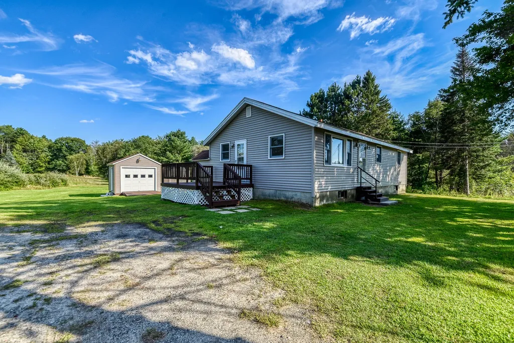 101 Middle Road Augusta ME 04330