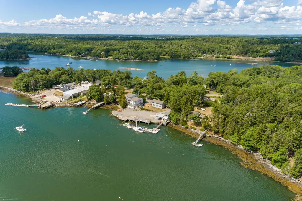 5 Lobster Lane Harpswell ME 04079