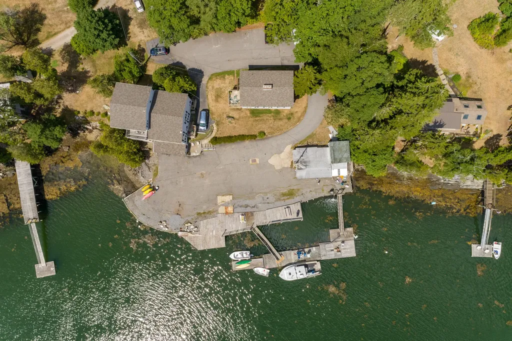 5 Lobster Lane Harpswell ME 04079