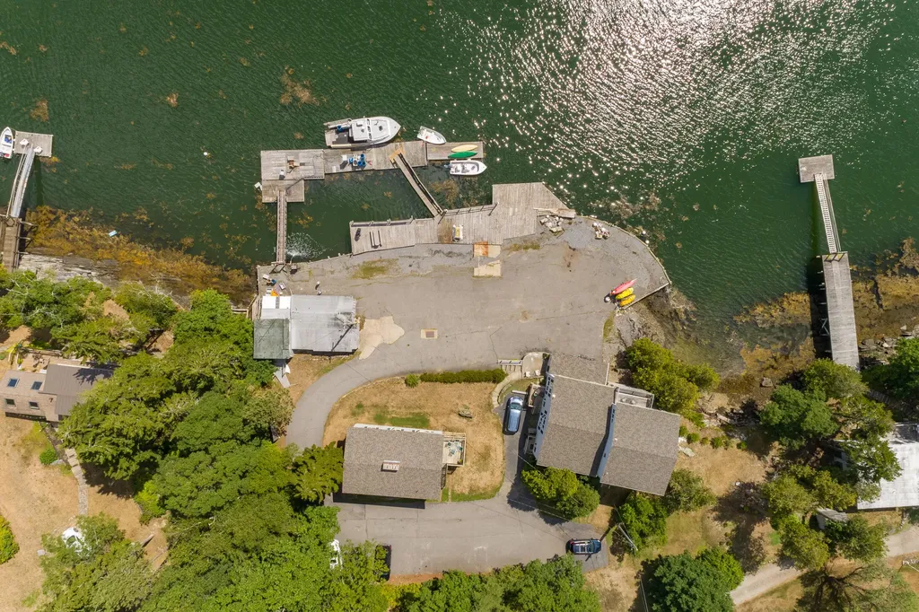 5 Lobster Lane Harpswell ME 04079