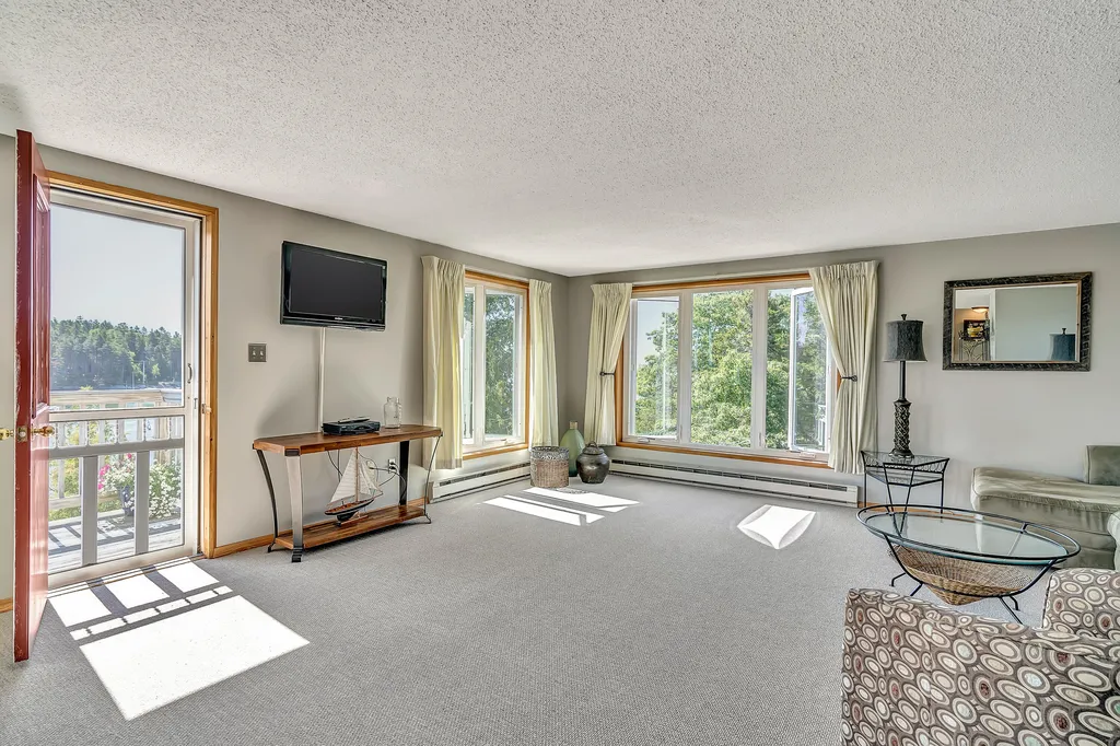 5 Lobster Lane Harpswell ME 04079