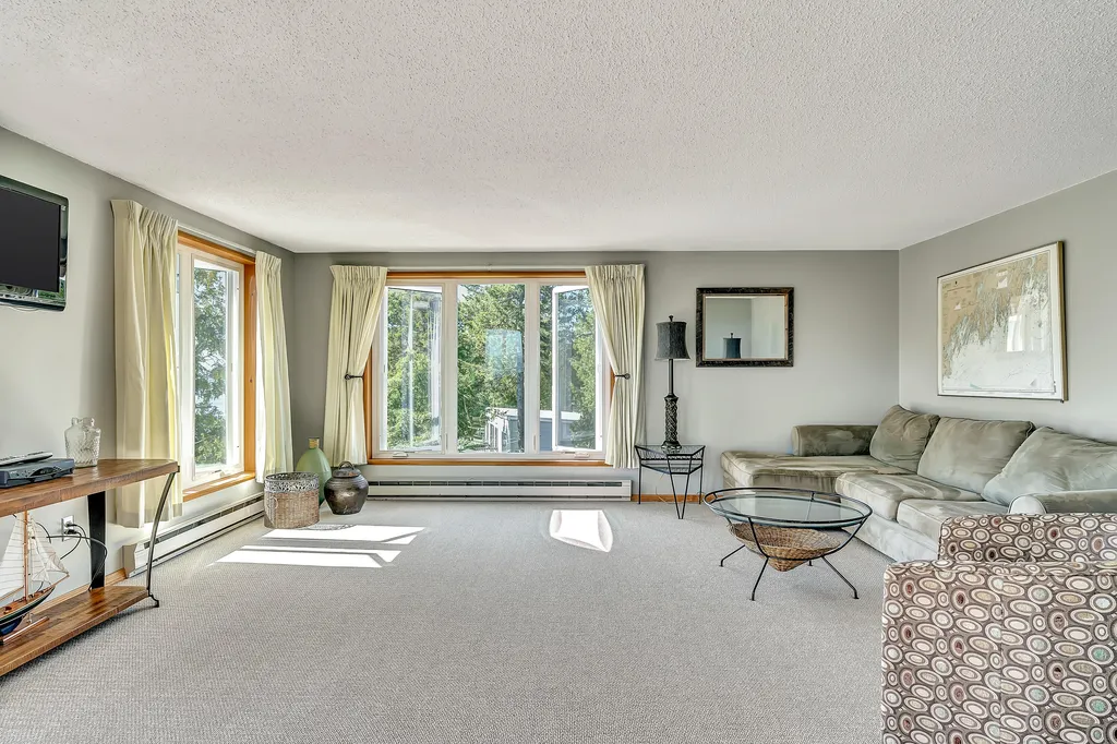 5 Lobster Lane Harpswell ME 04079