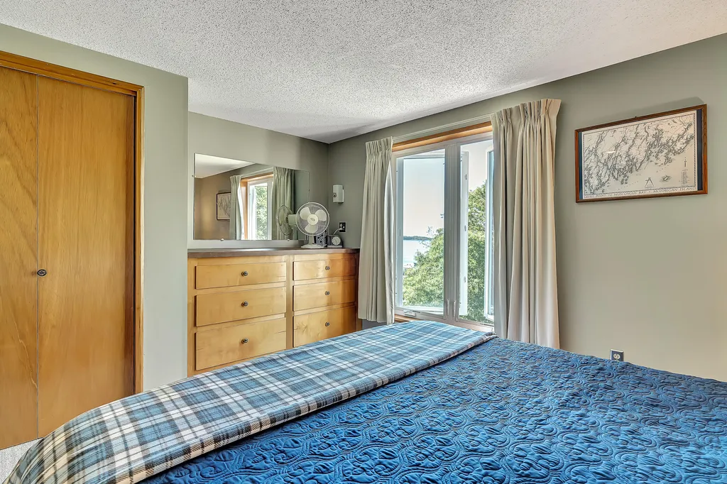 5 Lobster Lane Harpswell ME 04079