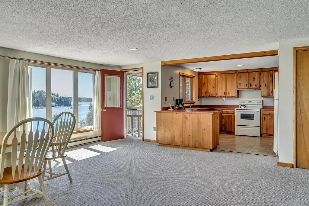 5 Lobster Lane Harpswell ME 04079