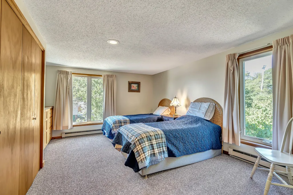 5 Lobster Lane Harpswell ME 04079