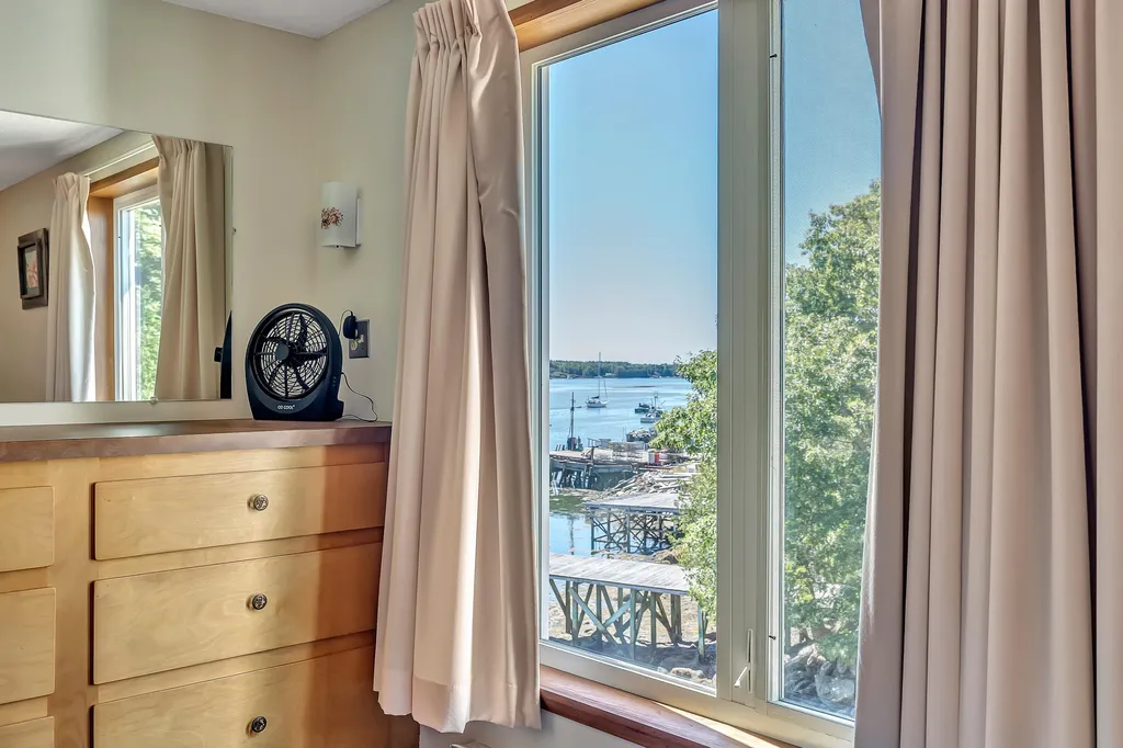 5 Lobster Lane Harpswell ME 04079