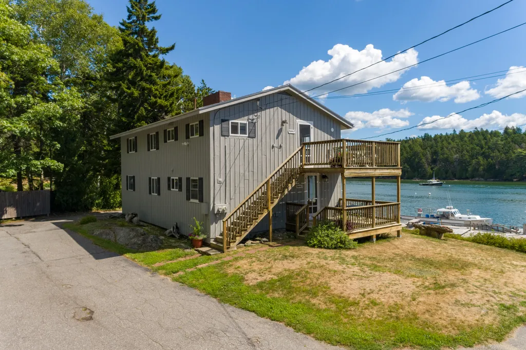 5 Lobster Lane Harpswell ME 04079