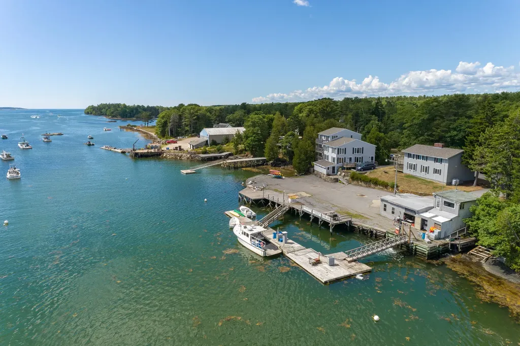 5 Lobster Lane Harpswell ME 04079