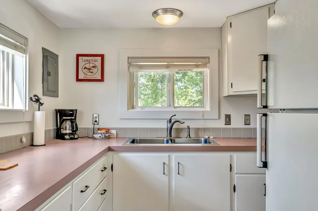5 Lobster Lane Harpswell ME 04079