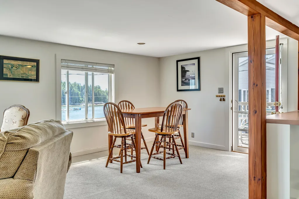 5 Lobster Lane Harpswell ME 04079
