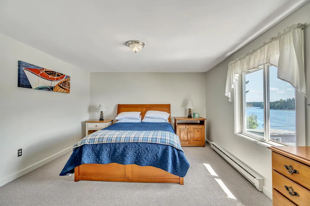 5 Lobster Lane Harpswell ME 04079