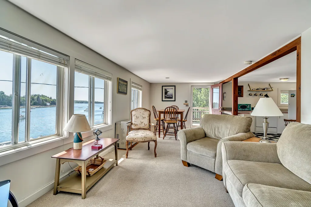 5 Lobster Lane Harpswell ME 04079