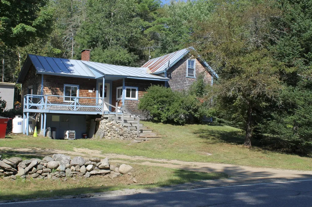 1858 N Mountain Valley Highway Montville ME 04941