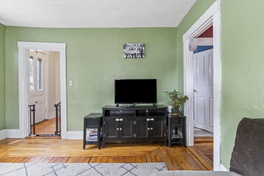 109 Main Street Richmond ME 04357