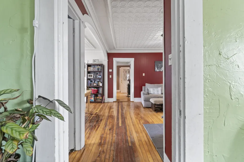 109 Main Street Richmond ME 04357