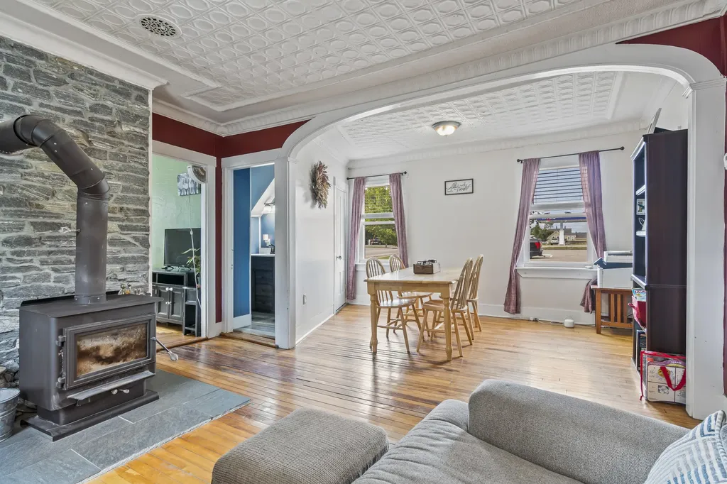 109 Main Street Richmond ME 04357