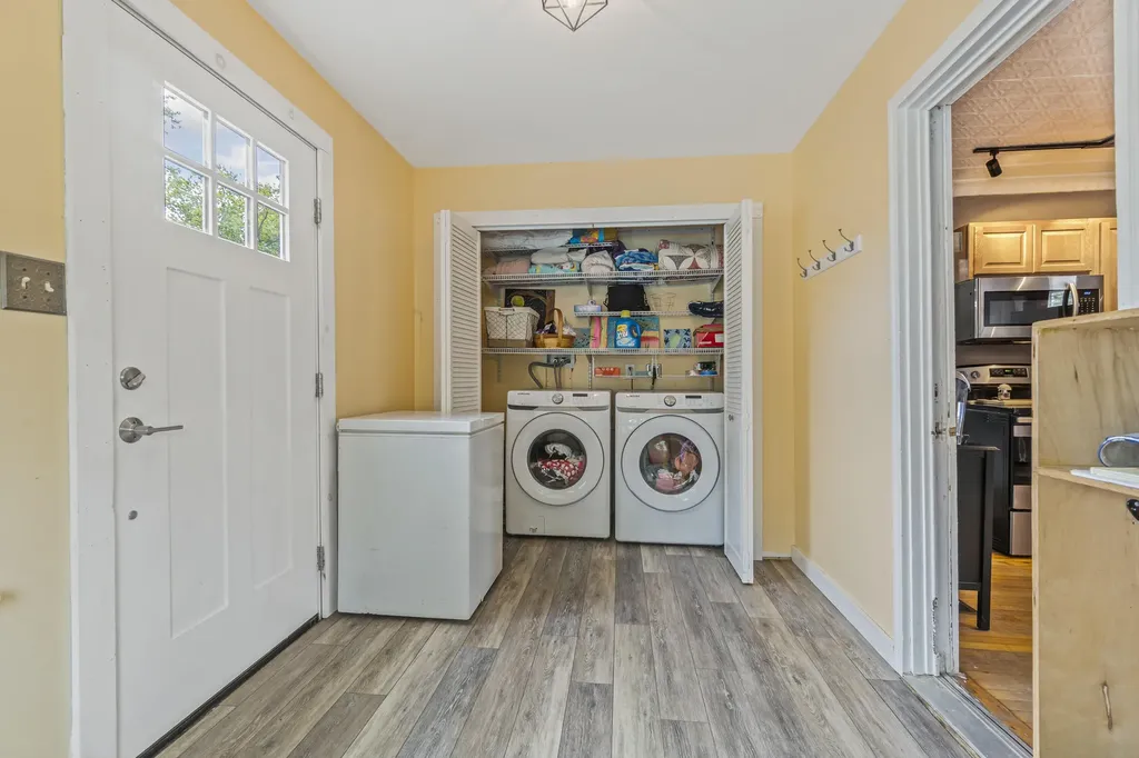 109 Main Street Richmond ME 04357