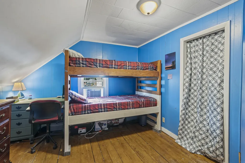 109 Main Street Richmond ME 04357