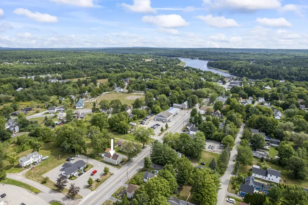 109 Main Street Richmond ME 04357