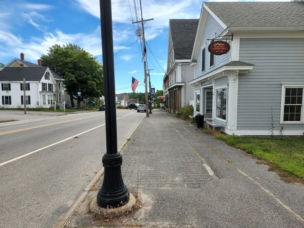 109 Main Street Richmond ME 04357