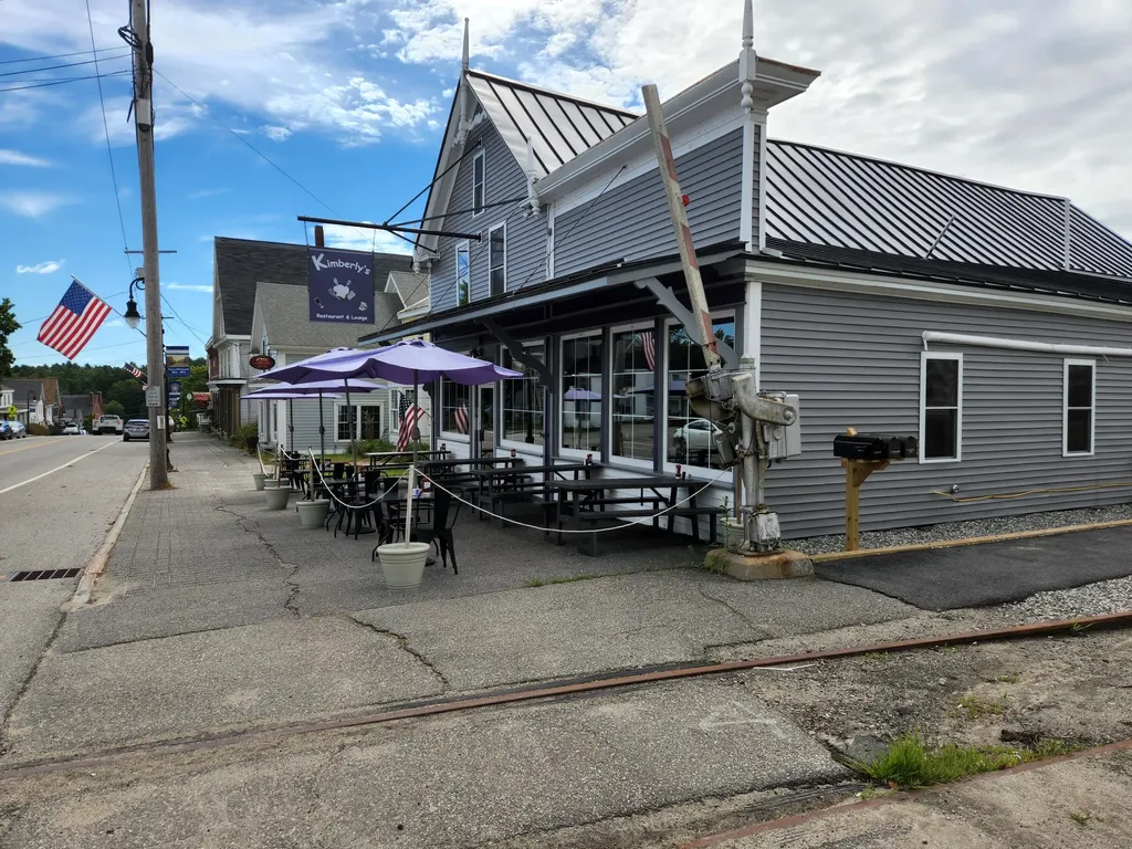 109 Main Street Richmond ME 04357