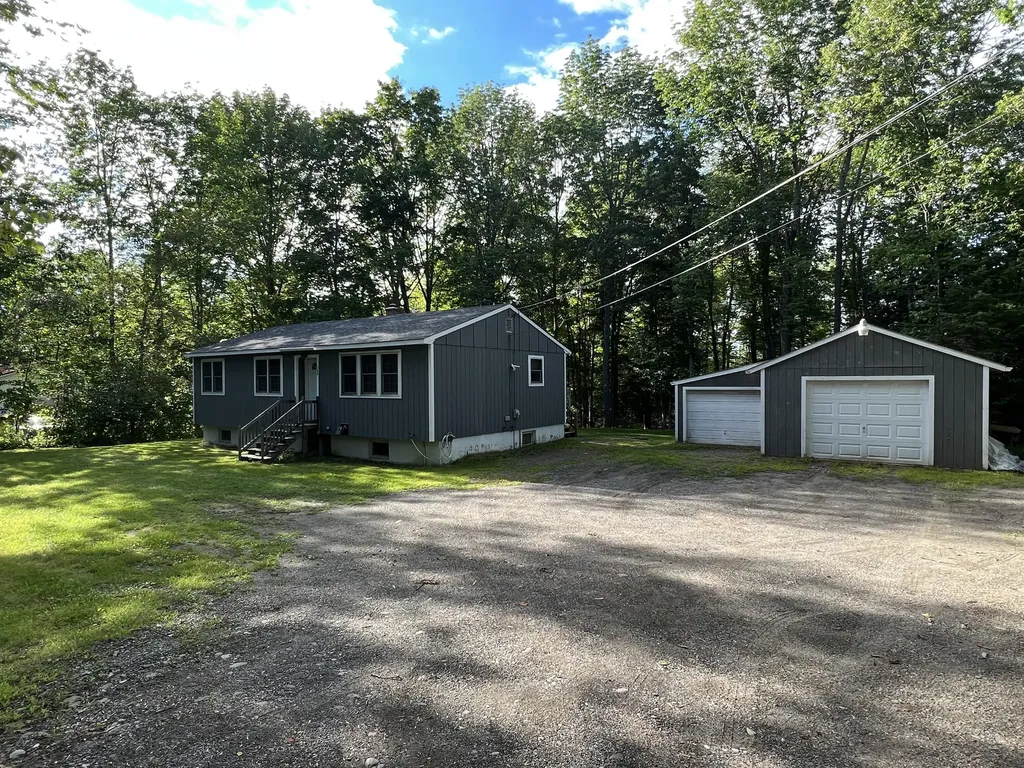 155 Phillips Road Glenburn ME 04401