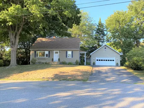 98 Summit Park Avenue Portland ME 04103