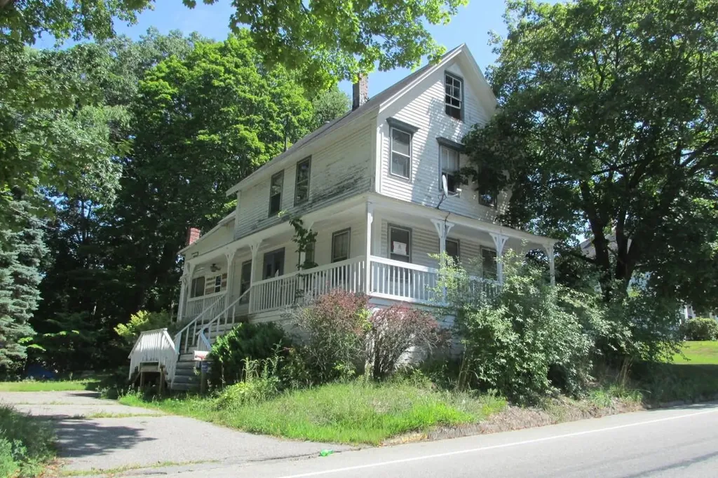 56 Spring Street Westbrook ME 04092