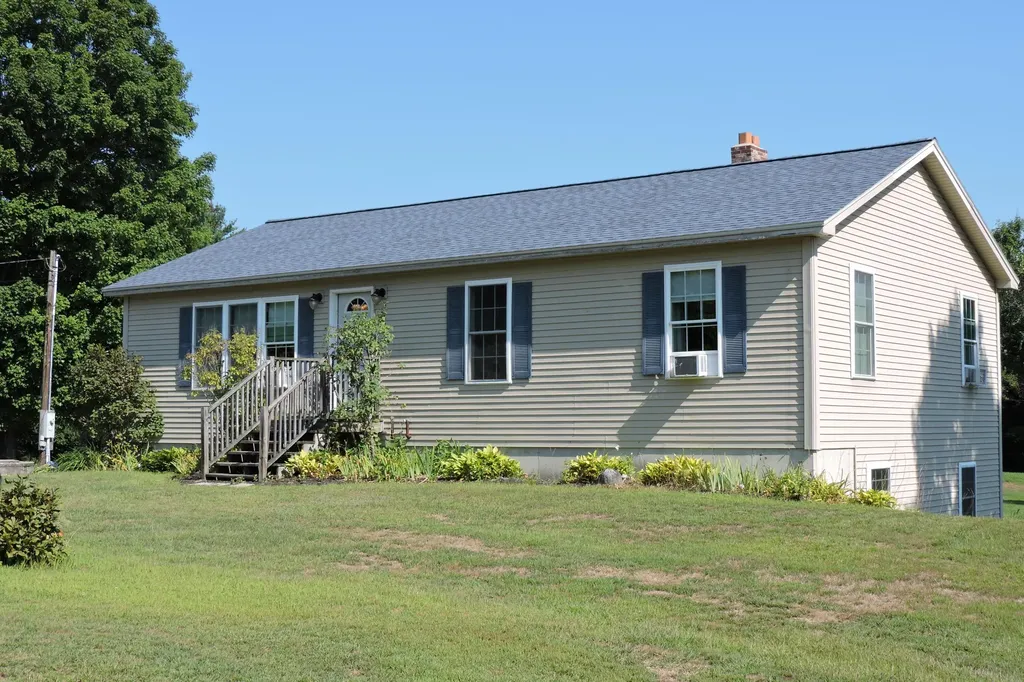 25 Stony Brook Road Augusta ME 04330