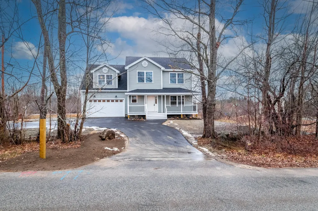 81 Queen Street Gorham ME 04038