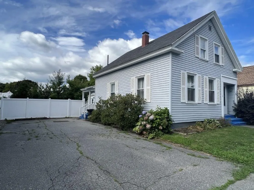 12 Winter Street Waterville ME 04901