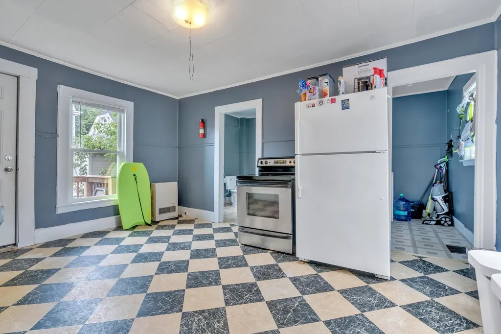 39 Garfield Street Westbrook ME 04092
