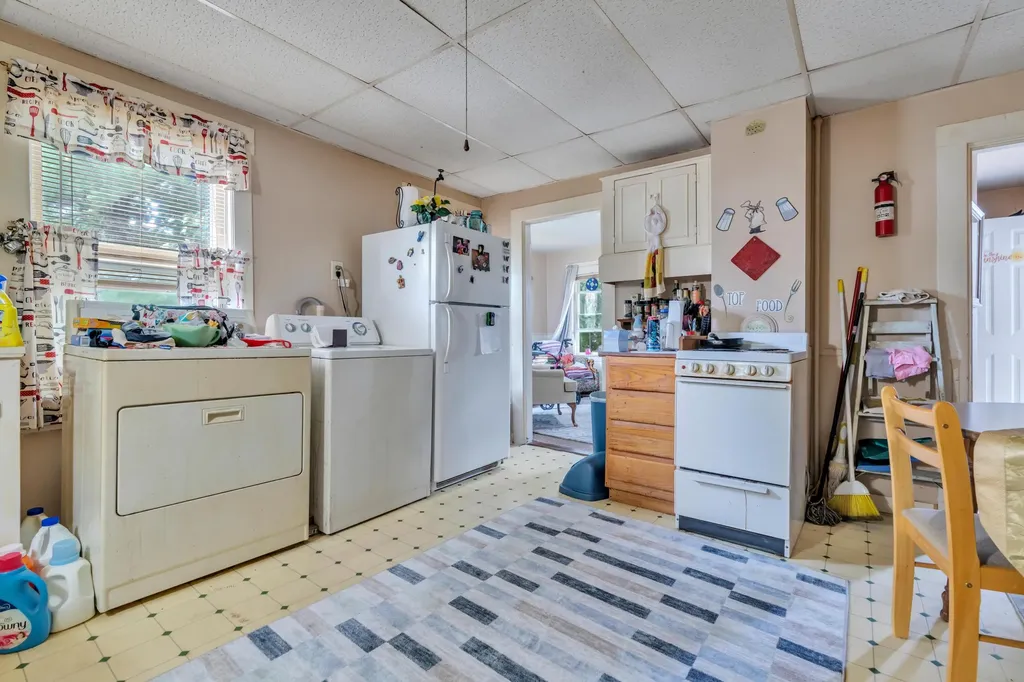 39 Garfield Street Westbrook ME 04092