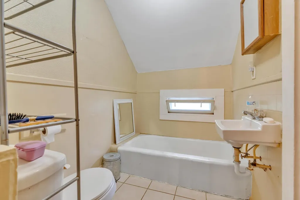 39 Garfield Street Westbrook ME 04092