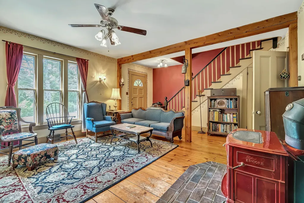 67 Center Road Gray ME 04039