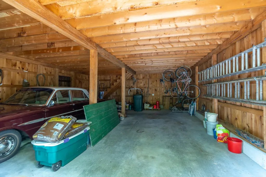 67 Center Road Gray ME 04039