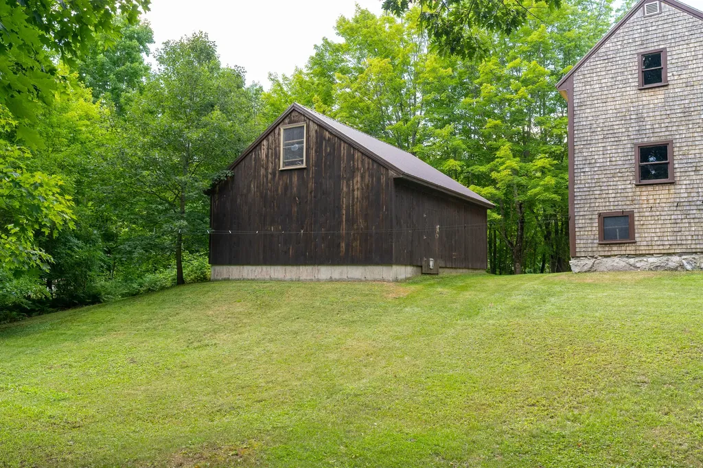 67 Center Road Gray ME 04039